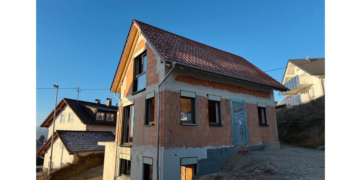 Erstbezug! – Kleines Haus (74qm) mit toller Sicht und hellen Räum 5 zimmer