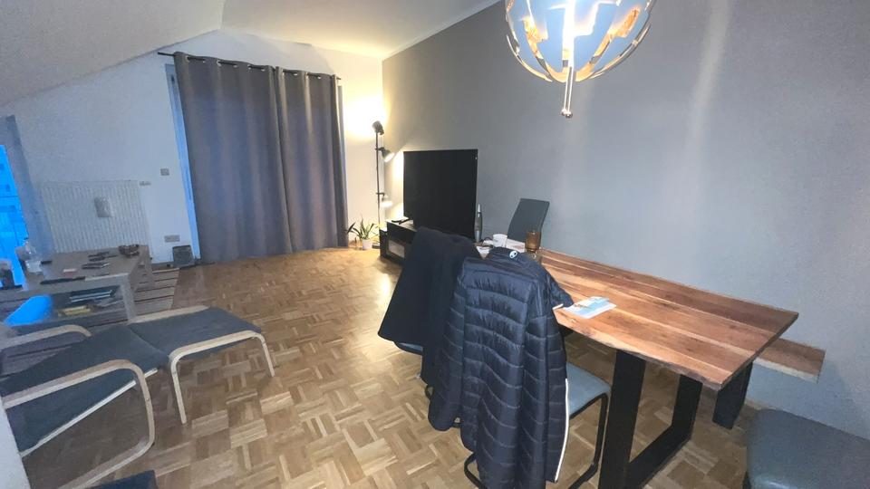 Dachgeschoßwohnung Waldshut-Tiengen Tiengen - 3 Zimmer, 58 m&sup2;, 680&euro; | Angebot:24848668
