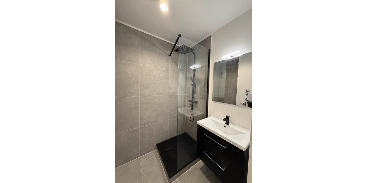 Erdgeschoßwohnung Freising Ast - 2 Zimmer, 39 m&sup2;, 1.200&euro; | Angebot:25908685