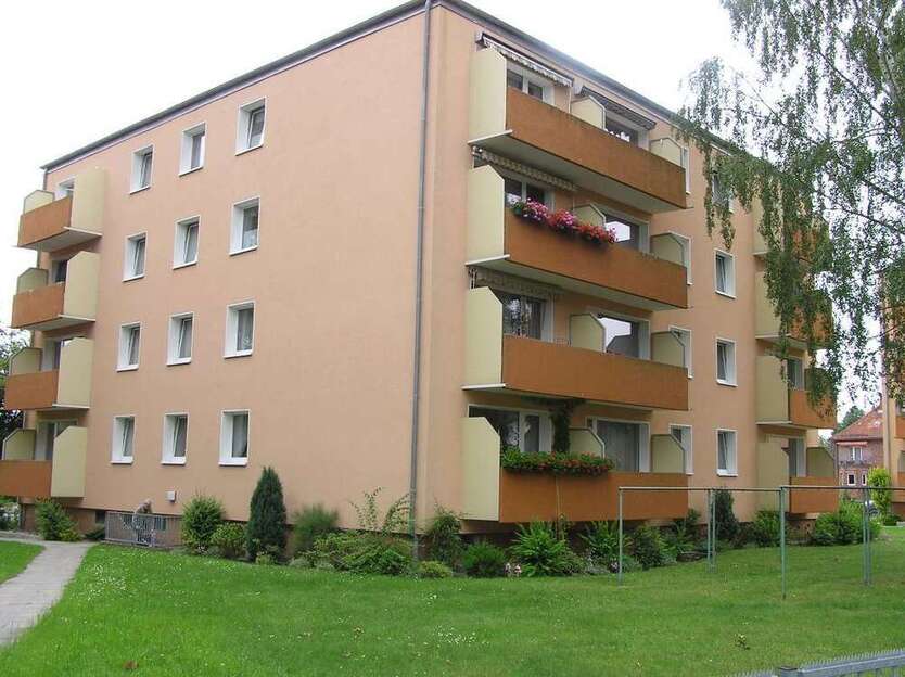Wohnung zum Mieten in Celle 553,67 € 73.42 m²