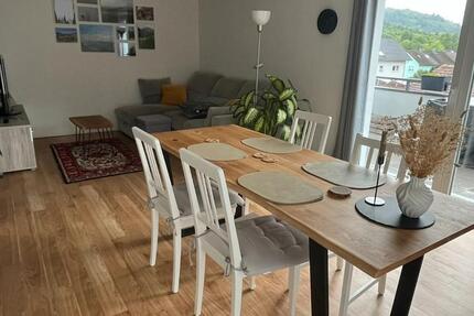 Wohnung Lahr (Schwarzwald) - 3 Zimmer, 80 m&sup2;, 1.000&euro; | Angebot:26663440