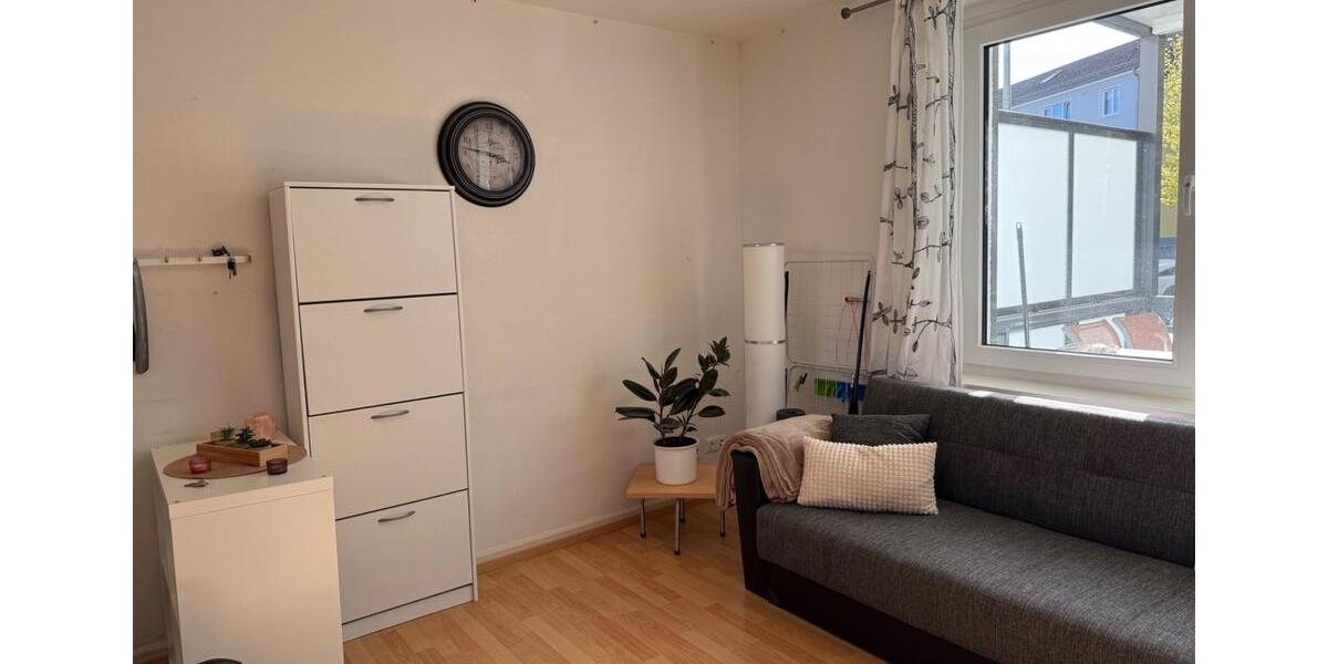 Wohnen auf Zeit Gießen Anneröder Siedlung - 1 Zimmer, 105 m&sup2;, 360&euro; | Angebot:26250645