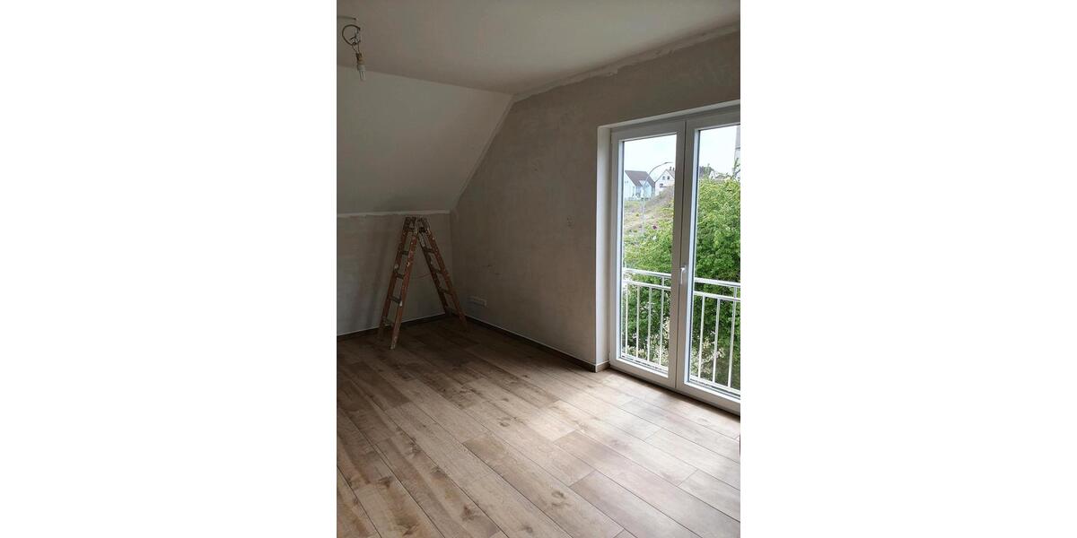 Dachgeschoßwohnung Butzbach - 2 Zimmer, 55 m&sup2;, 850&euro; | Angebot:24851860
