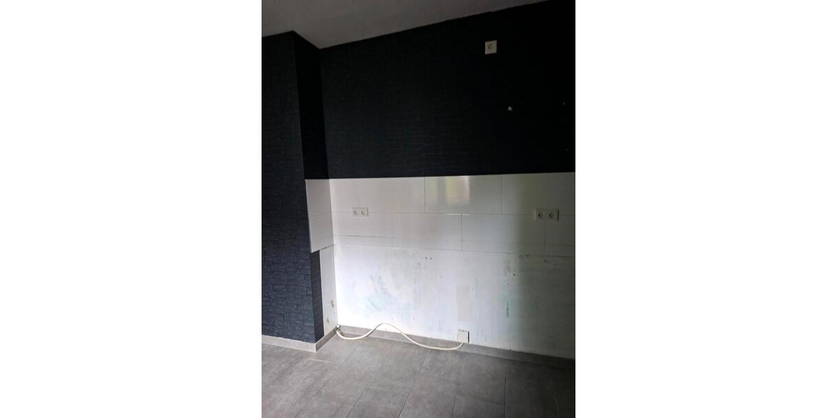 Erdgeschoßwohnung Bleicherode - 3 Zimmer, 83 m&sup2;, 750&euro; | Angebot:25285643