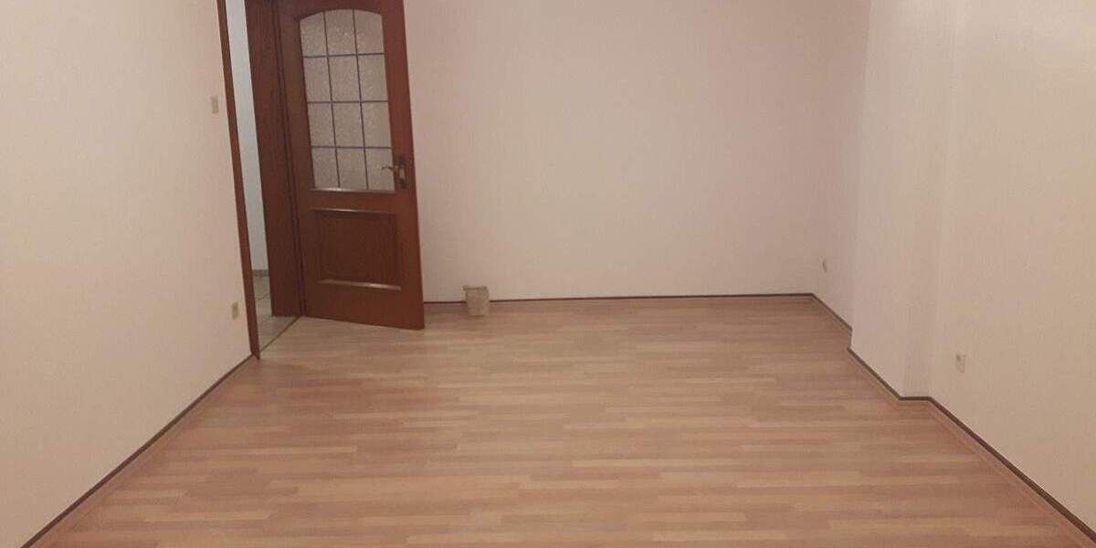Etagenwohnung Gladbeck Mitte - 4 Zimmer, 115 m&sup2;, 690&euro; | Angebot:23774794
