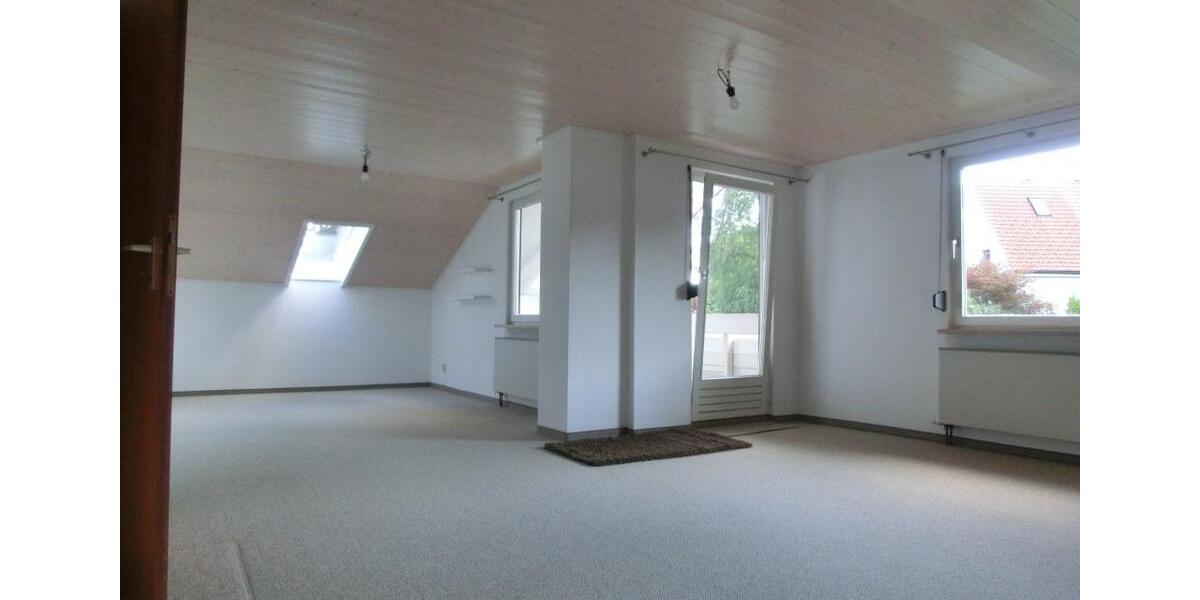 Dachgeschoßwohnung Waltenhofen - 3 Zimmer, 92 m&sup2;, 1.290&euro; | Angebot:26706107