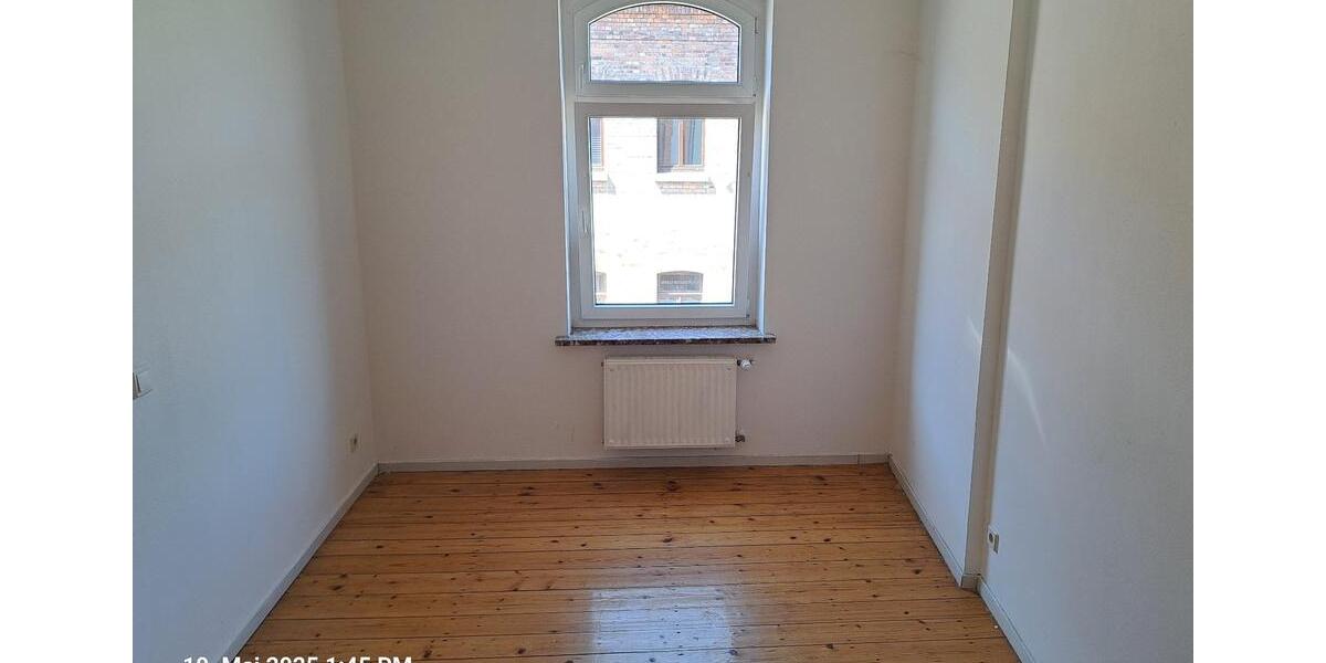 Etagenwohnung Oelsnitz (Vogtland) - 2 Zimmer, 50 m&sup2;, 245&euro; | Angebot:24102656