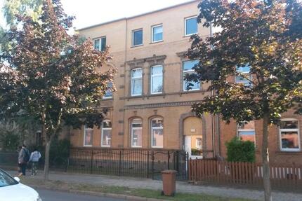 Wohnung Bitterfeld-Wolfen Bitterfeld - 2 Zimmer, 42 m&sup2;, 300&euro; | Angebot:26419945