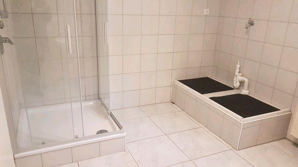 Helle 3-Zi.- Kellerwohnung Stutensee-Spöck 3 zimmer