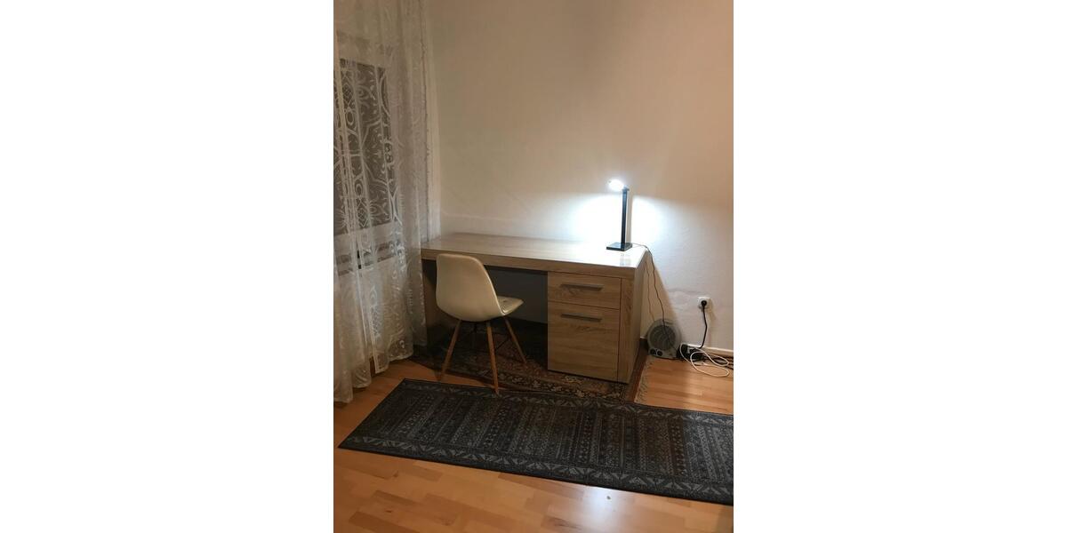 Etagenwohnung Bochum - 3 Zimmer, 81 m&sup2;, 925&euro; | Angebot:25238981