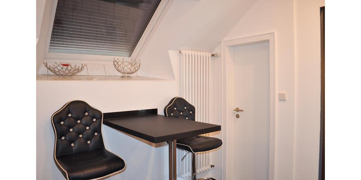 Dachgeschoßwohnung Detmold Hiddesen - 2.5 Zimmer, 88 m&sup2;, 980&euro; | Angebot:24701004