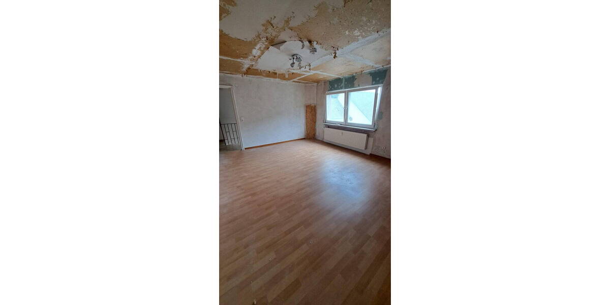 Etagenwohnung Oberdiebach - 4 Zimmer, 100 m&sup2;, 800&euro; | Angebot:26818925