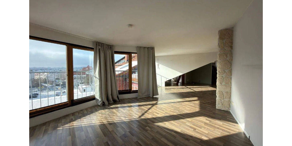 Etagenwohnung Fürth Südstadt - 1 Zimmer, 140 m&sup2;, 1.290&euro; | Angebot:26083241