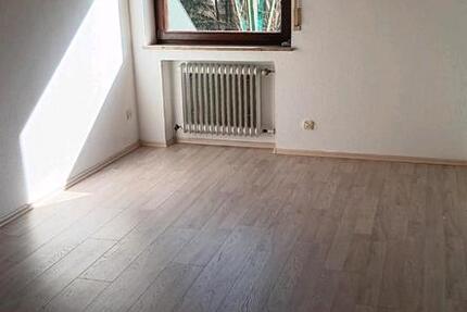 Wohnen auf Zeit Tuttlingen - 1 Zimmer, 20 m&sup2;, 45&euro; | Angebot:26295143