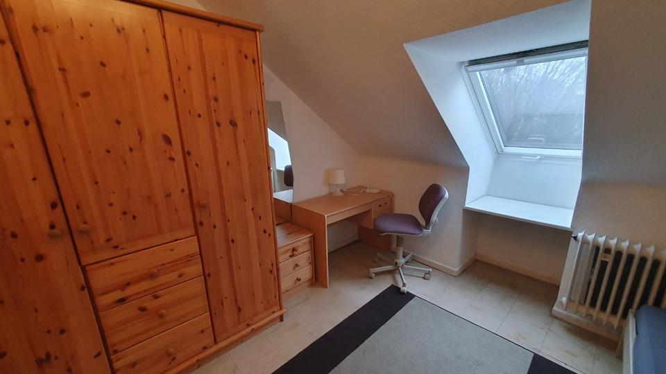 Do-Mitte schönes möbl. StudentenZimmer 16 qm