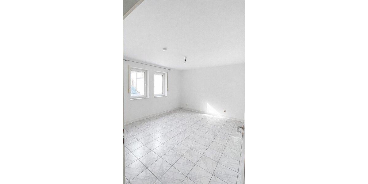 Erdgeschoßwohnung Niedernberg - 3 Zimmer, 83 m&sup2;, 1.000&euro; | Angebot:26047315