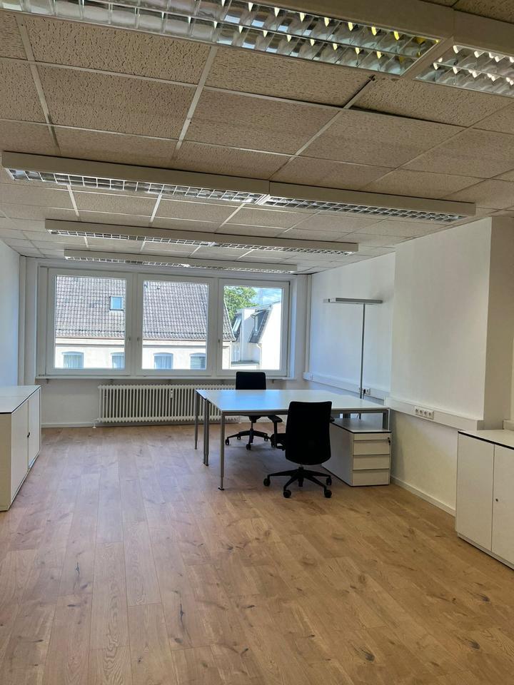 SOLHOF I Möbliertes Büro in Bürogemeinschaft zimmer