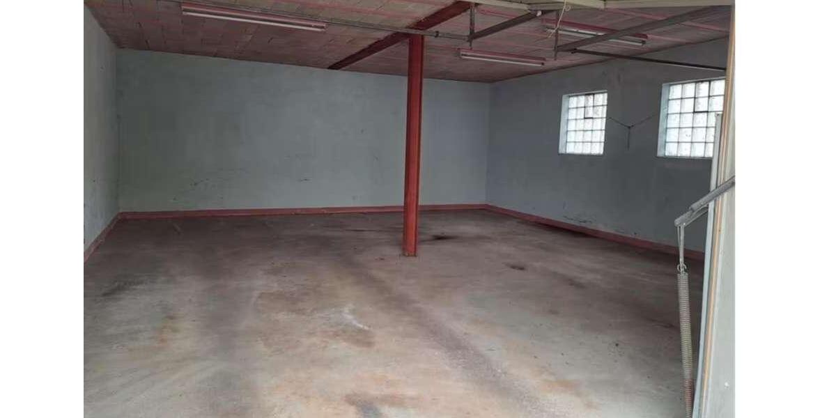 60 m² LagerflächeGarage – videoüberwacht & direkt an der A66 zimmer