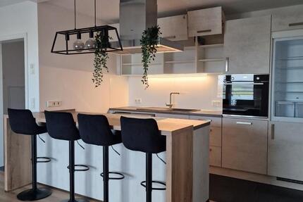 Schöne, helle Penthouse-Wohnung in Pellingen, 59m², teilmöbliert zimmer