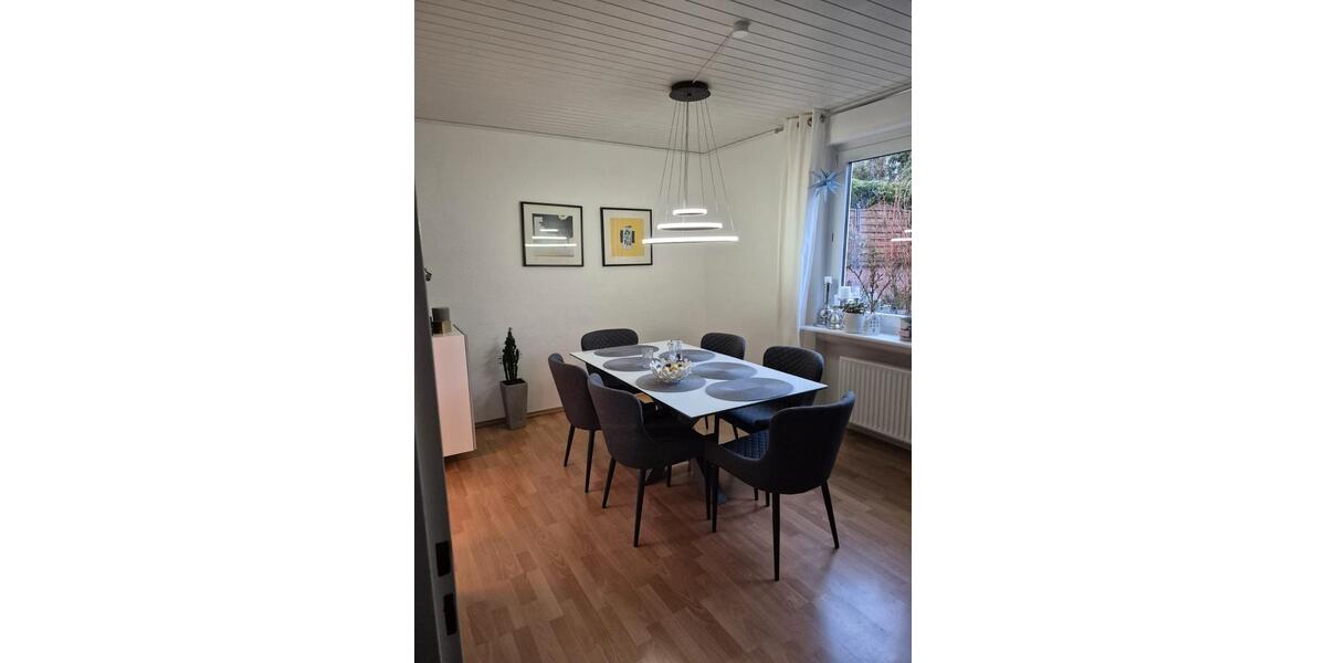 Erdgeschoßwohnung Ingelheim am Rhein - 4 Zimmer, 100 m&sup2;, 1.200&euro; | Angebot:26038590