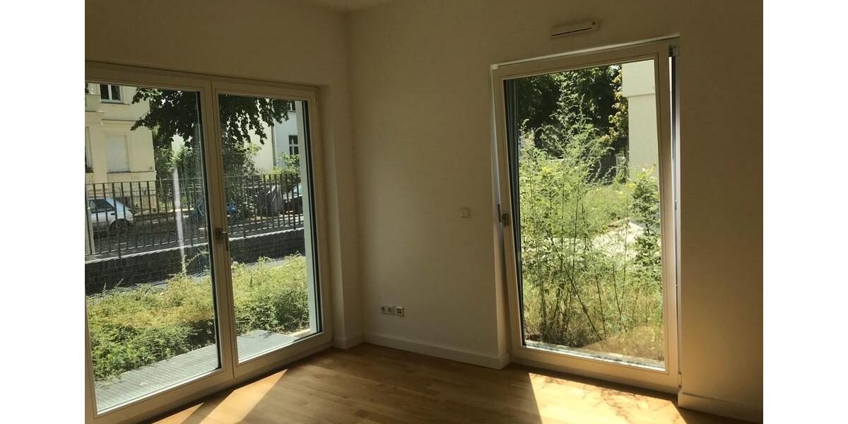 Erdgeschoßwohnung Berlin Lichtenberg - 2 Zimmer, 46 m&sup2;, 780&euro; | Angebot:25258936