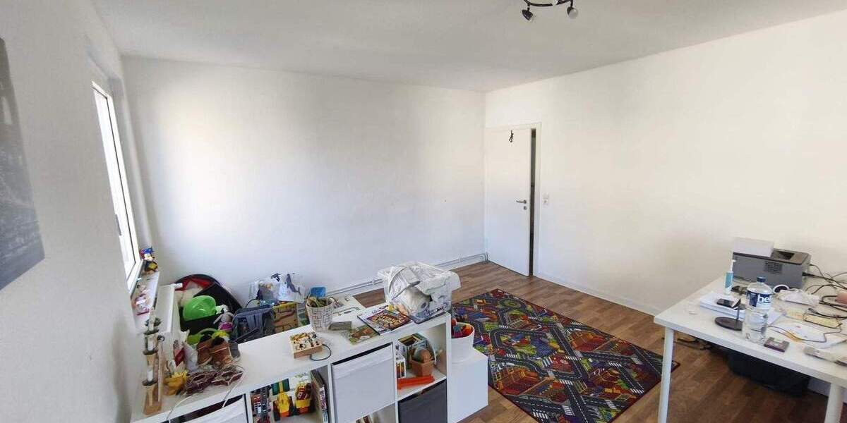 Etagenwohnung Seesen - 3 Zimmer, 85 m&sup2;, 510&euro; | Angebot:25685499