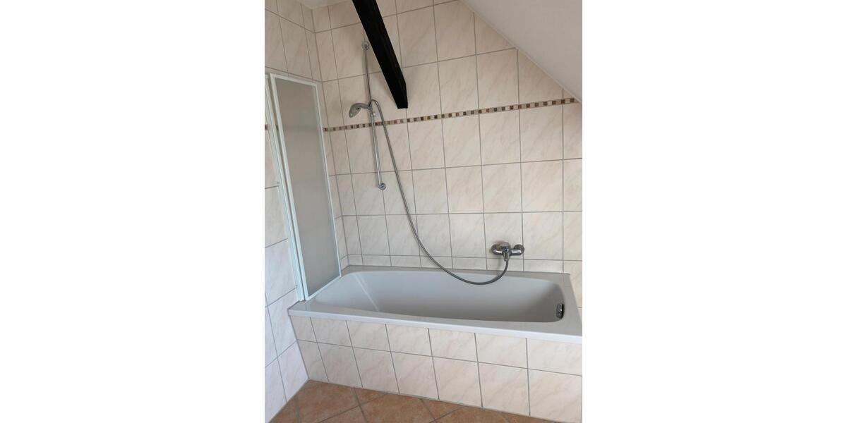 Dachgeschoßwohnung Brunsbüttel - 2 Zimmer, 44 m&sup2;, 440&euro; | Angebot:26131623