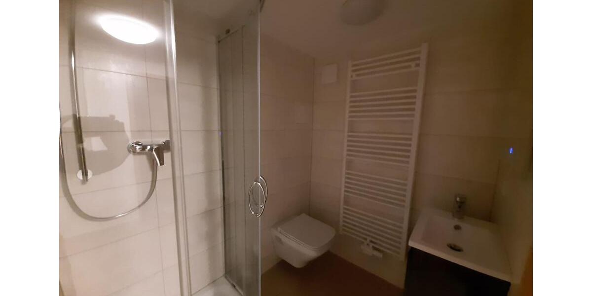 Doppelhaushälfte Greiz - 5 Zimmer, 160 m&sup2;, 1.300&euro; | Angebot:24640736