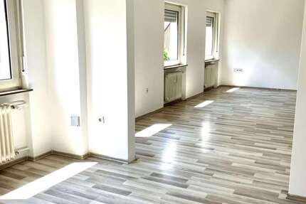 Wohnung zum Mieten in Kaiserslautern 850 € 95 m² 3 zimmer