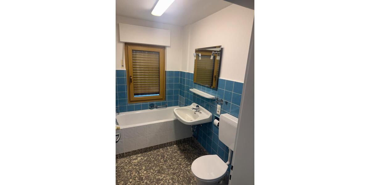 Etagenwohnung Bad Breisig - 2 Zimmer, 65 m&sup2;, 560&euro; | Angebot:26024376