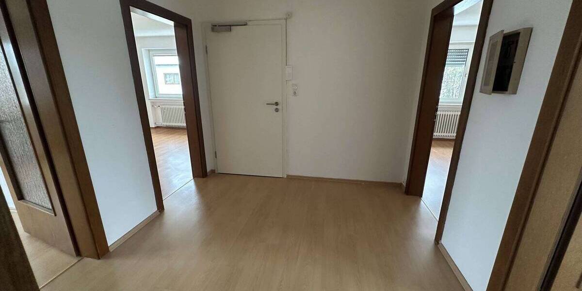 Etagenwohnung Bayern - Asbach-Bäumenheim Asbach-Bäumenheim - 4 Zimmer, 117 m&sup2;, 1.000&euro; | Angebot:25985882