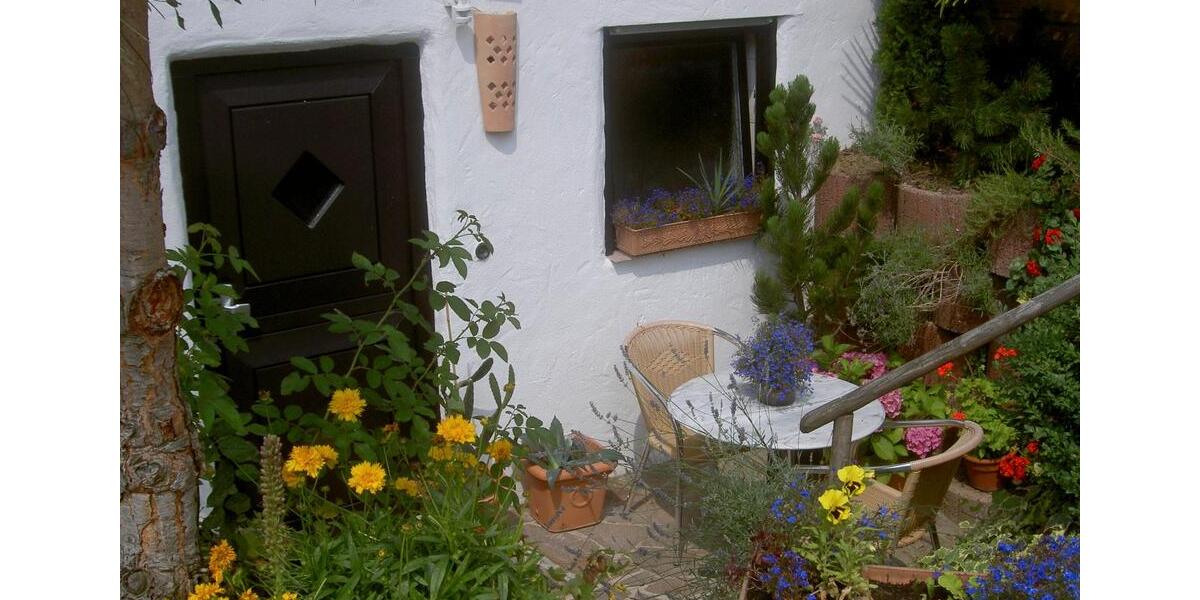 Wohnen auf Zeit Gernsbach - 1 Zimmer, 25 m&sup2;, 890&euro; | Angebot:26237673