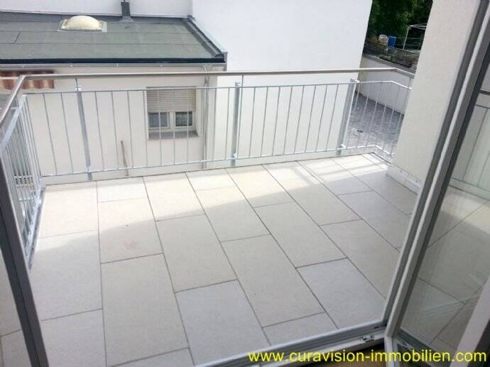 Etagenwohnung Eltville am Rhein Hattenheim - 4 Zimmer, 102 m&sup2;, 1.350&euro; | Angebot:26763494