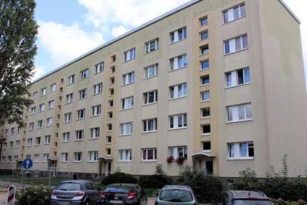 Wohnung Altenburg - 3 Zimmer, 60 m&sup2;, 395&euro; | Angebot:26207397