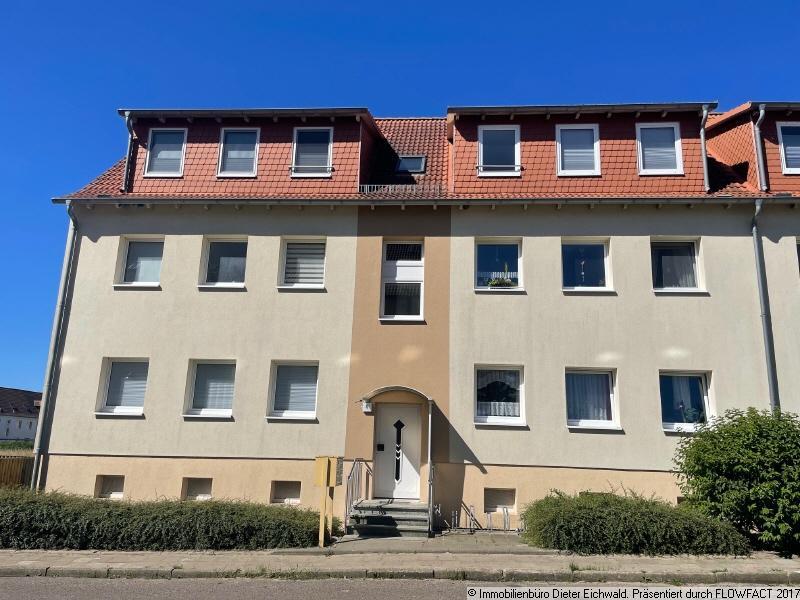 Gefunden! Praktische sonnige 2-Raum-Wohnung im DG