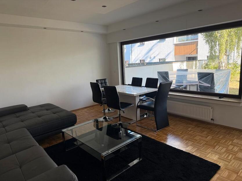 Moderne, möblierte Wohnung in Bonn-Mehlem zimmer