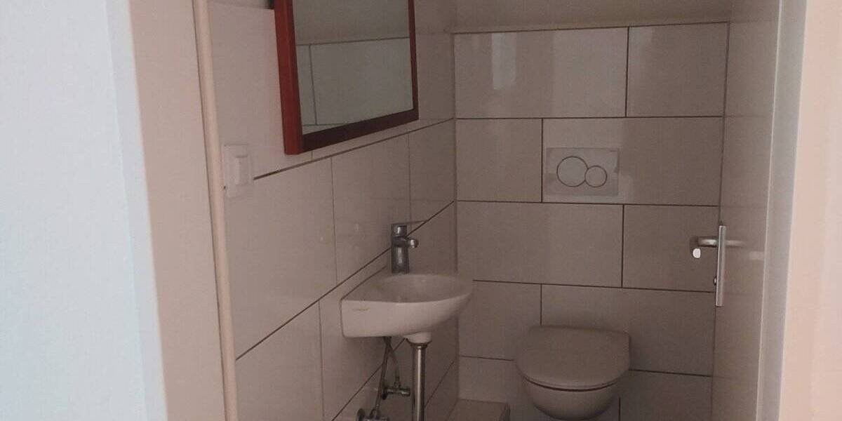 Etagenwohnung Bremerhaven Lehe - 3 Zimmer, 82 m&sup2;, 550&euro; | Angebot:24807053