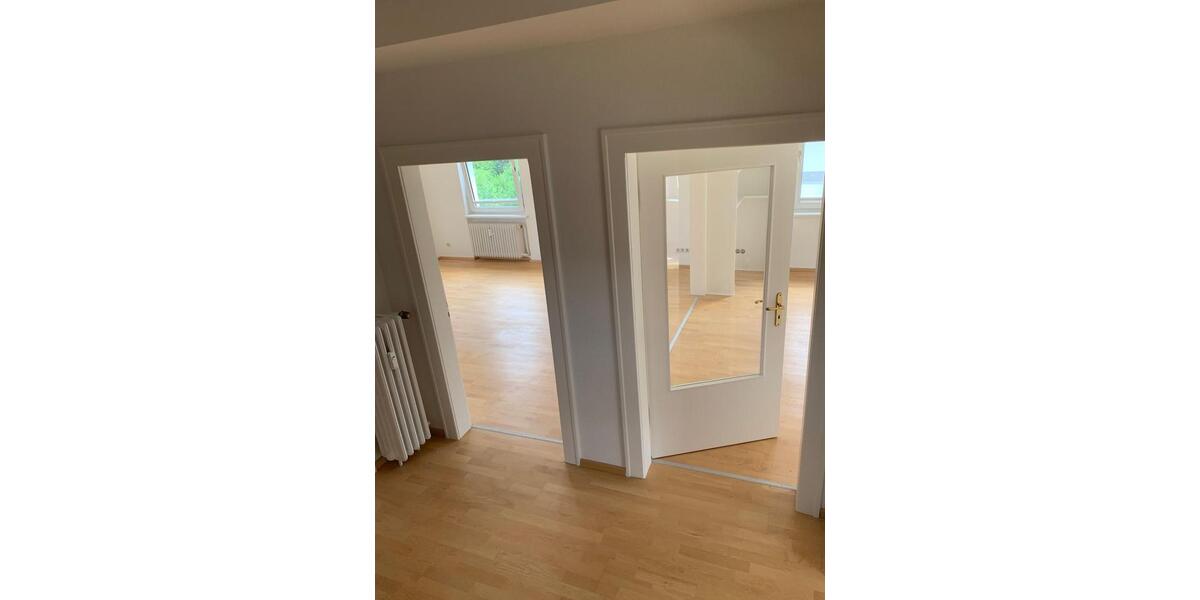 Großzügige 5-Zimmer-Wohnung Altbau mit Balkon in Northeim 5 zimmer
