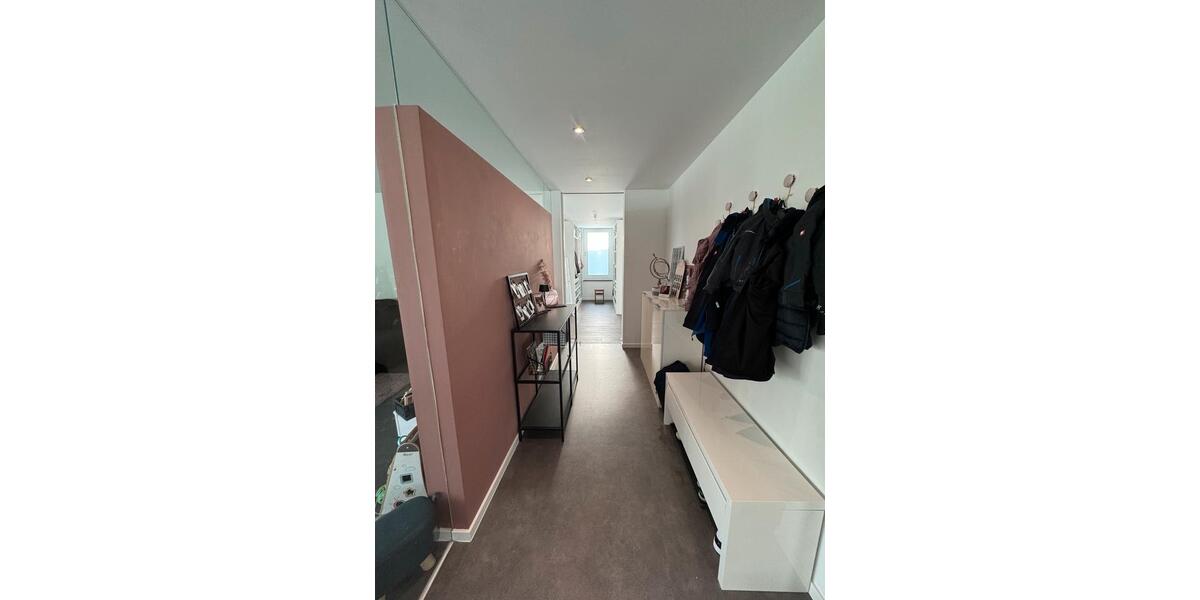 Etagenwohnung Obersulm - 3.5 Zimmer, 109 m&sup2;, 1.600&euro; | Angebot:26648289