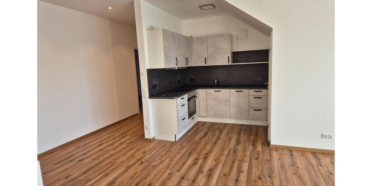Moderne Neubauwohnung 103 m² – Sulzbach-Rosenberg - zentrale Lage 4 zimmer