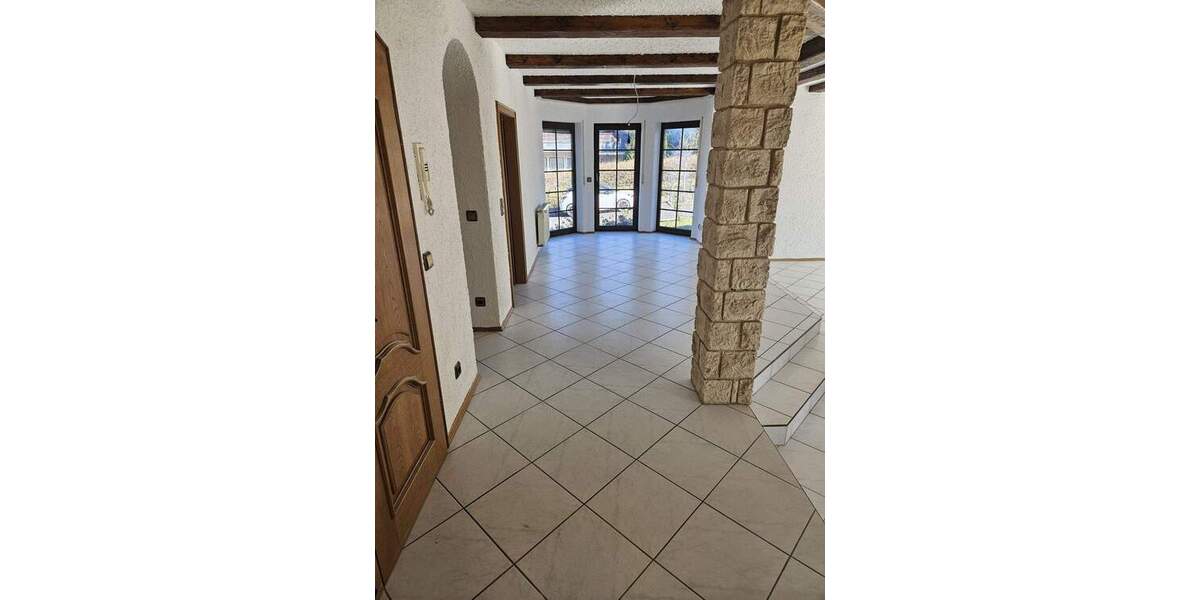 Mehrfamilienhaus, Wohnhaus Hohenstein Breithardt - 4 Zimmer, 140 m&sup2;, 1.250&euro; | Angebot:24565862