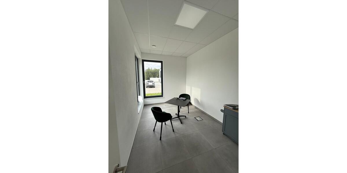 Erdgeschoßwohnung Welden - 1 Zimmer, 13 m&sup2;, 20&euro; | Angebot:26638673