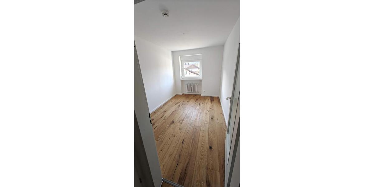 Etagenwohnung Garmisch-Partenkirchen Breitenau - 5 Zimmer, 92 m&sup2;, 1.965&euro; | Angebot:25647241