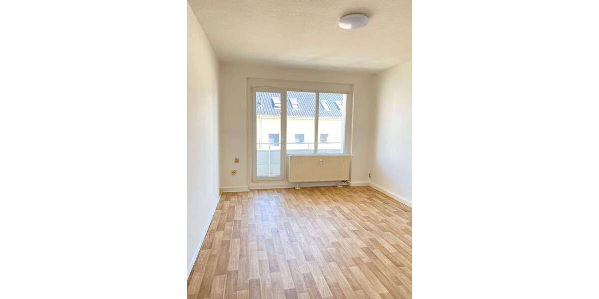 Etagenwohnung Jessen (Elster) - 4 Zimmer, 75 m&sup2;, 485&euro; | Angebot:26189413
