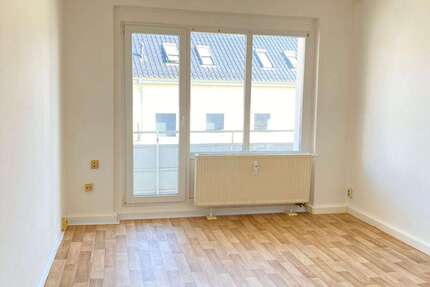 Wohnung Jessen (Elster) - 4 Zimmer, 75 m&sup2;, 485&euro; | Angebot:26189413