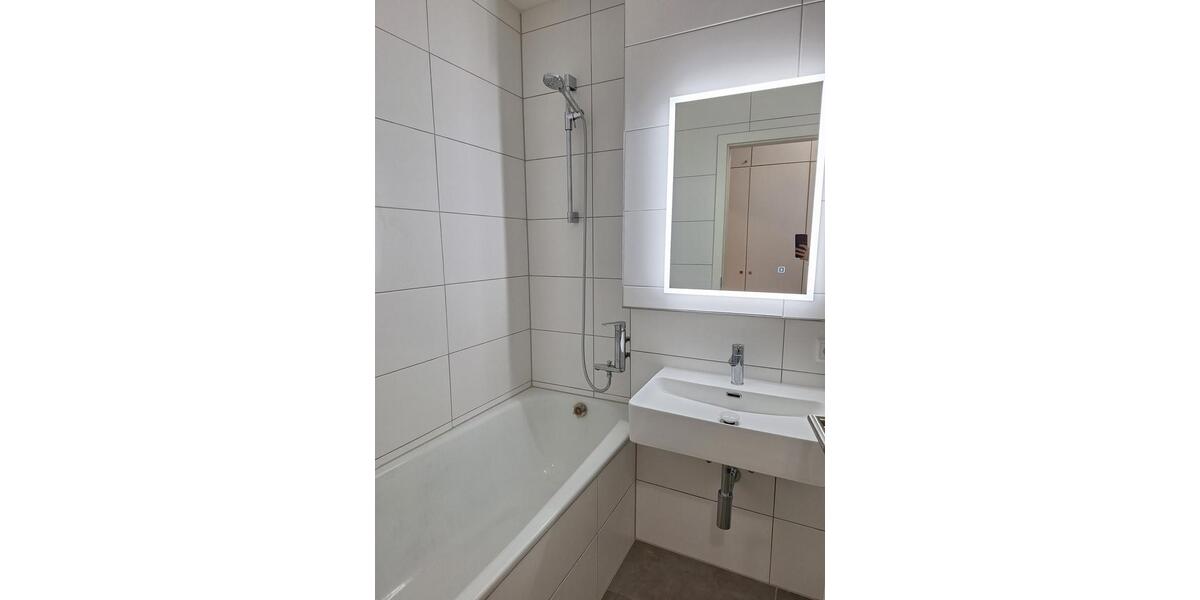 Etagenwohnung Erlangen Alterlangen - 3 Zimmer, 86 m&sup2;, 1.099&euro; | Angebot:24213432