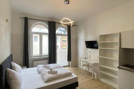 All-Inclusive-Wohnen ZENTRUM möbliertes Micro-Apartment inkl. Bad 1 zimmer