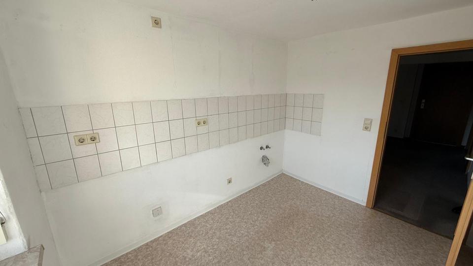 Etagenwohnung Aken (Elbe) - 2 Zimmer, 82 m&sup2;, 490&euro; | Angebot:25830794