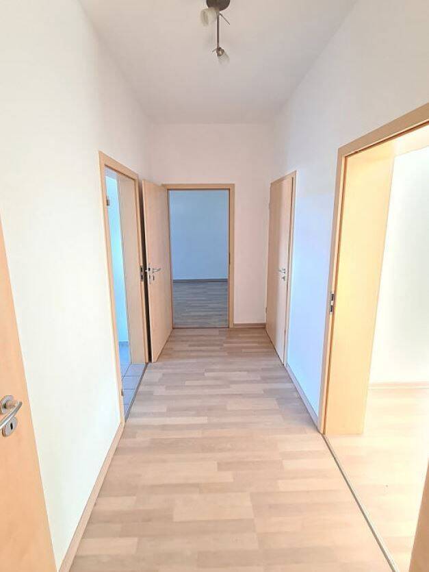 Wie wär`s mit einer attraktiven Drei-Zimmer-Wohnung?