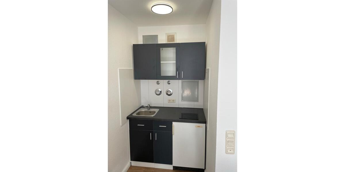 Wohnen auf Zeit Leinfelden-Echterdingen Echterdingen - 1 Zimmer, 25 m&sup2;, 890&euro; | Angebot:24512120